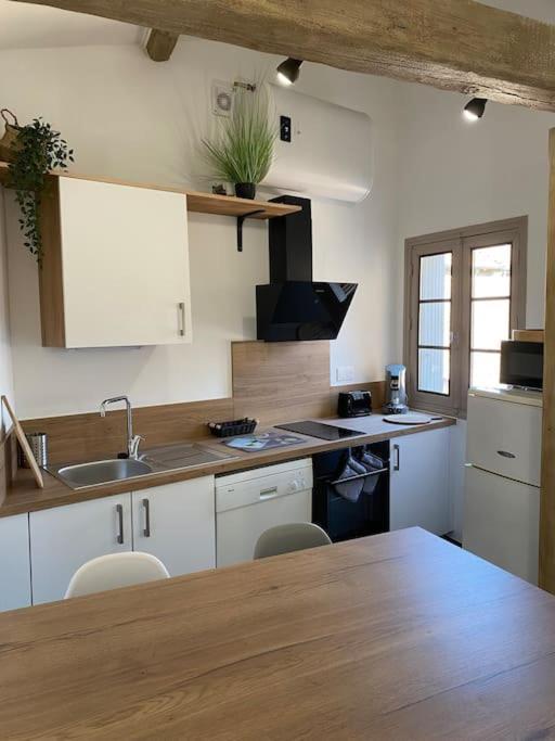 Le Petit Loft Des Halles Beziers Ngoại thất bức ảnh